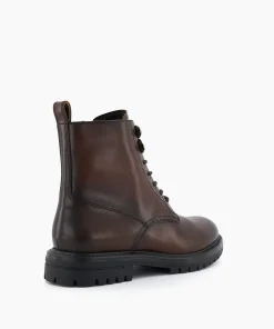 Flash Sale Concepts - Casual Boots