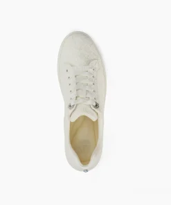 Hot Embraced - Ivory Trainers