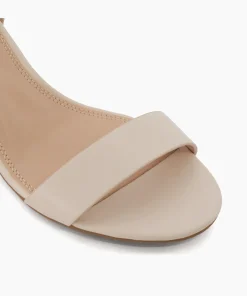 Fashion Memee - Ecru Block Heeled Sandals
